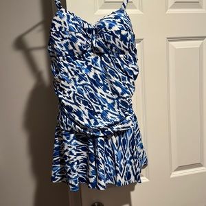Chaps blue/white new one piece swimsuit 20W
